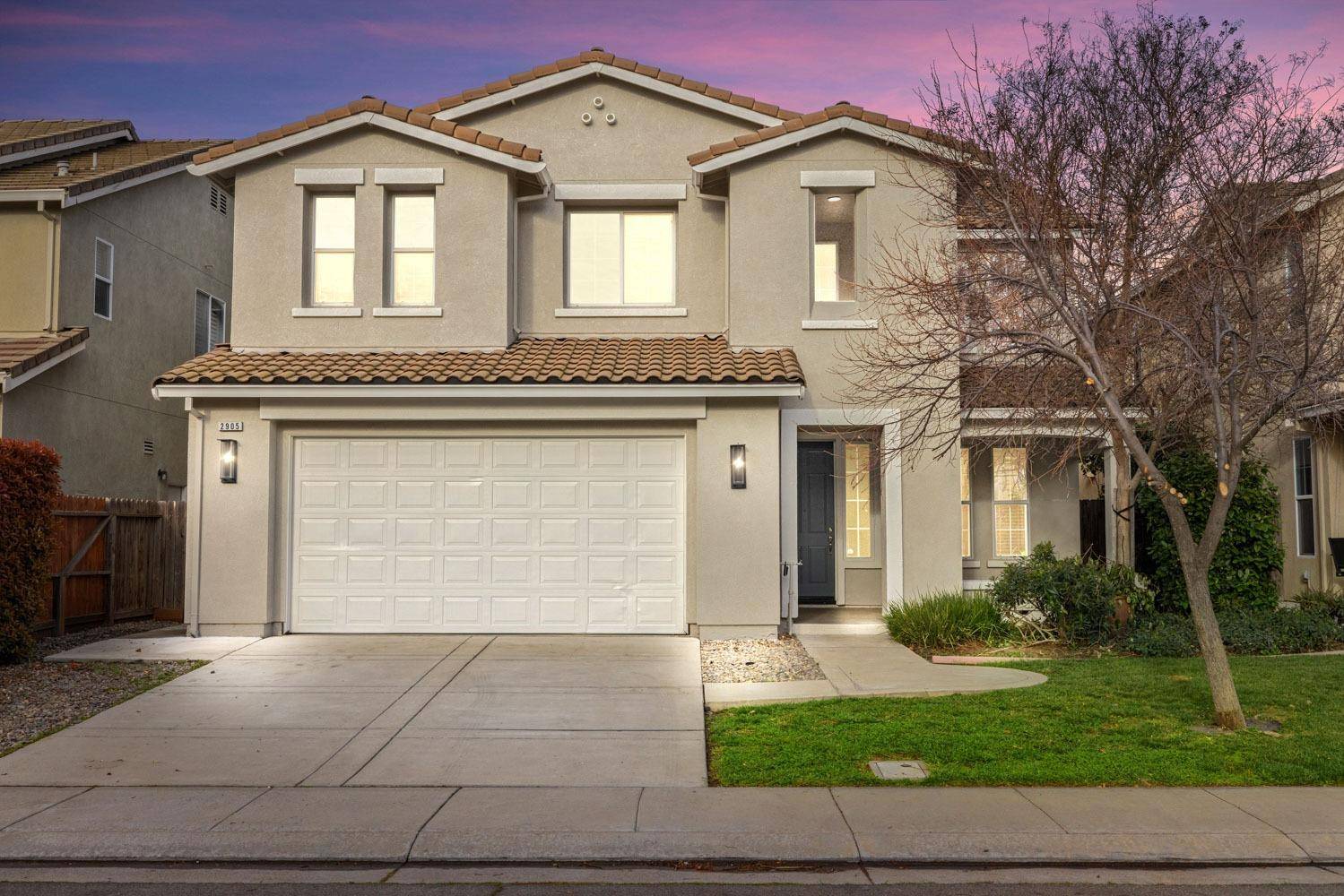 2905 Amir PL, Modesto, CA 95355