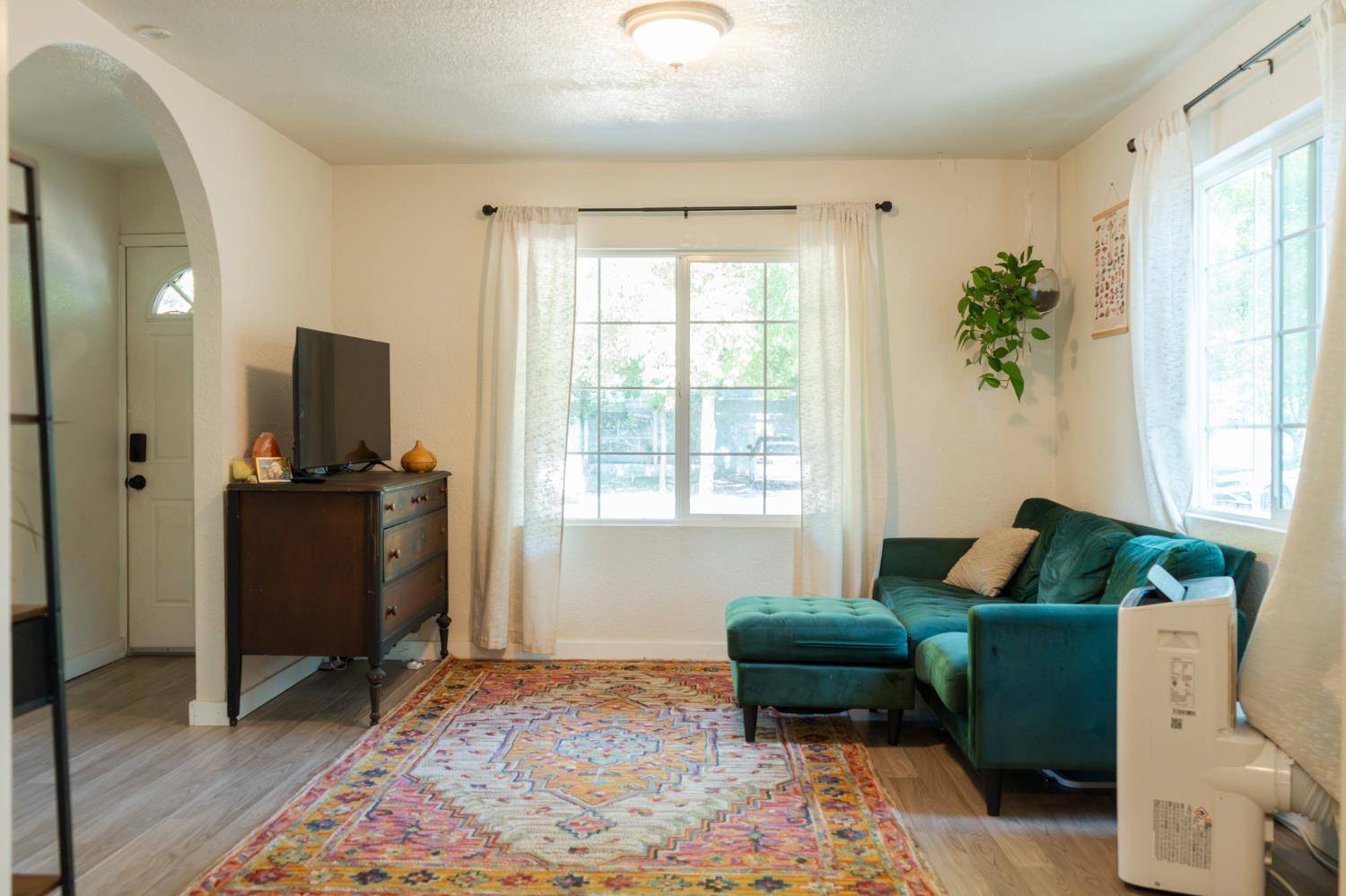 Gridley, CA 95948,911 Oregon ST