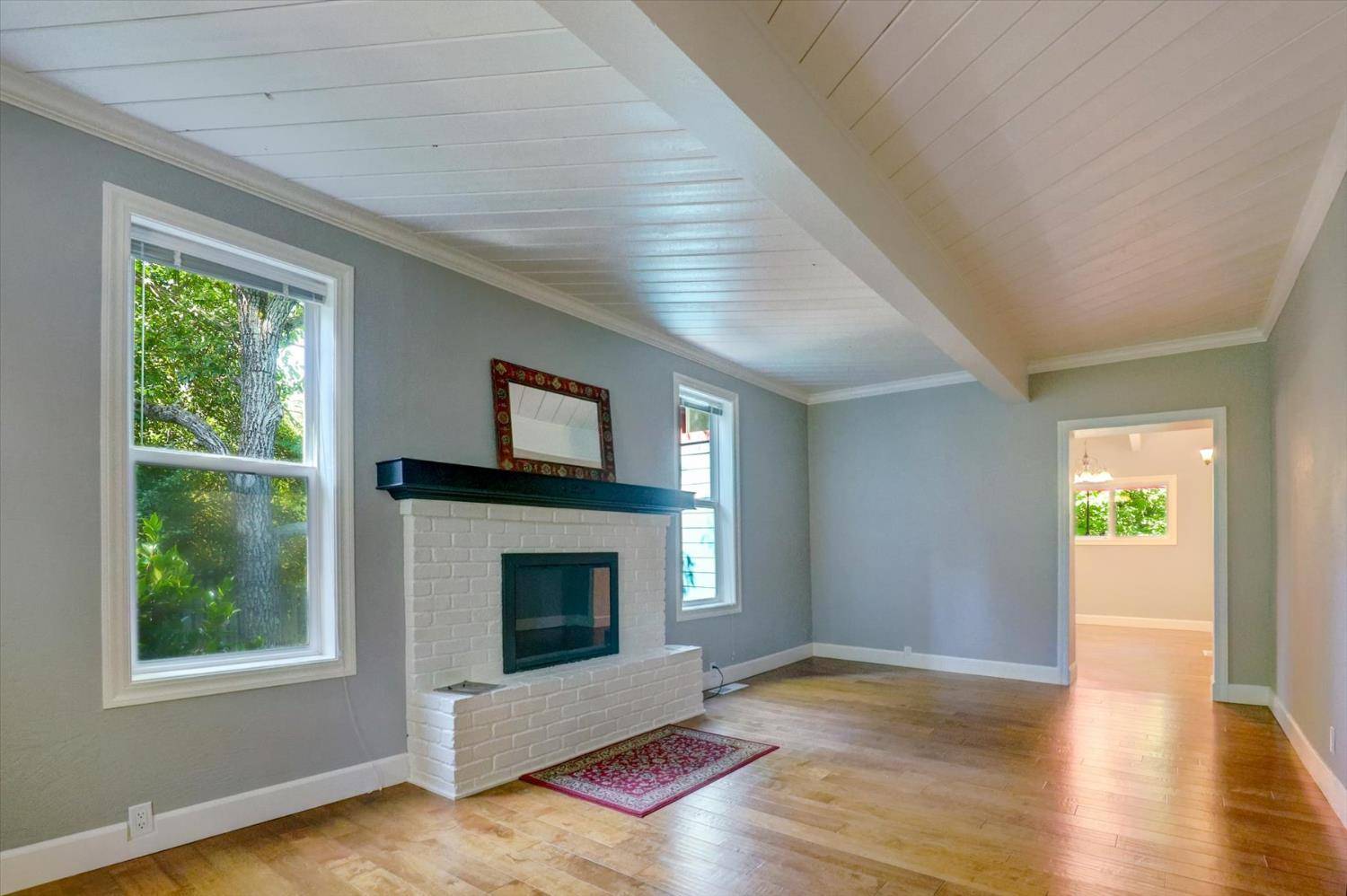 Nevada City, CA 95959,332 Adams ST