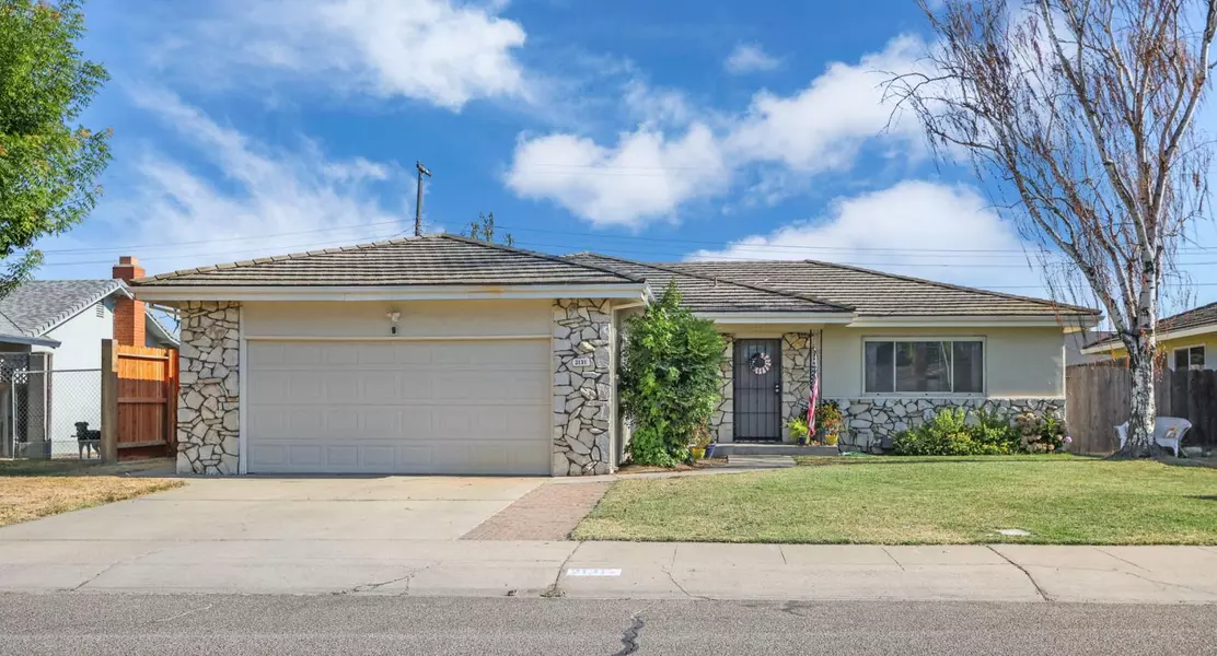 2131 Jerry LN, Lodi, CA 95242