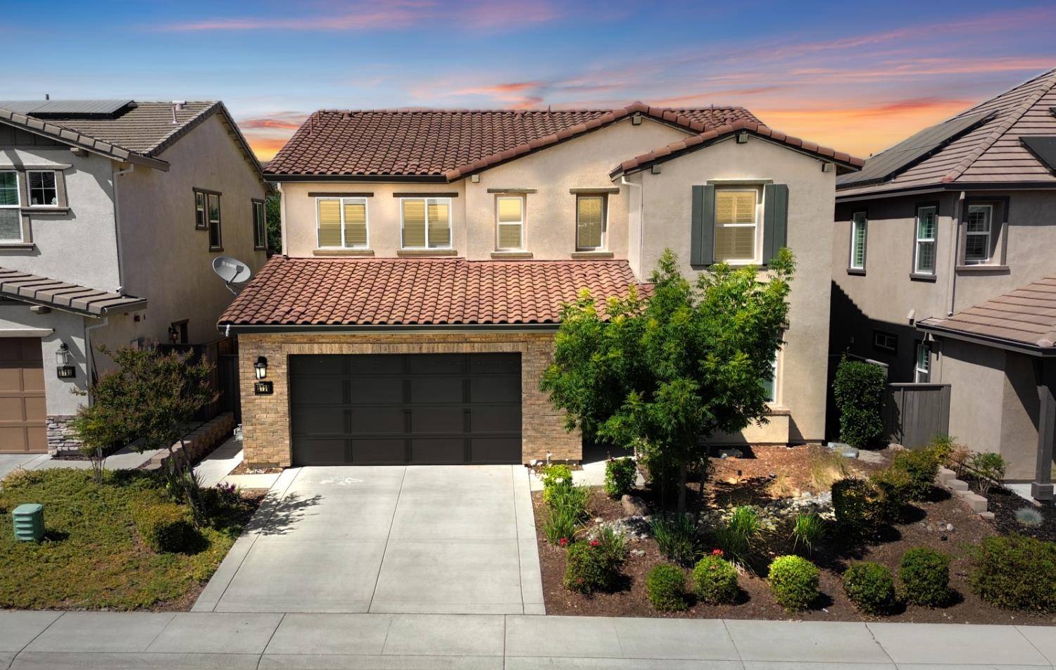 2723 Chuckwagon LN, Rocklin, CA 95765