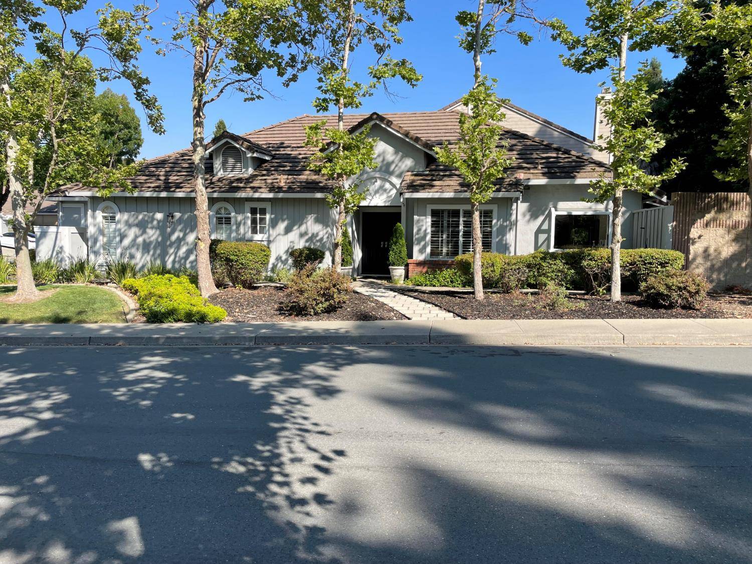10 Glasgow CIR, Danville, CA 94526