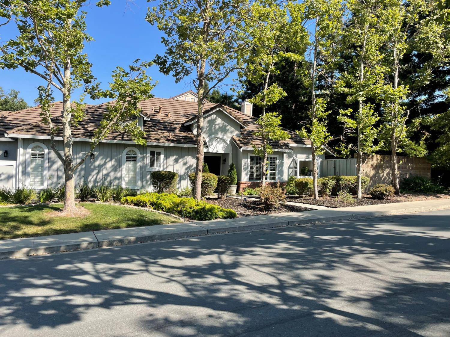 Danville, CA 94526,10 Glasgow CIR