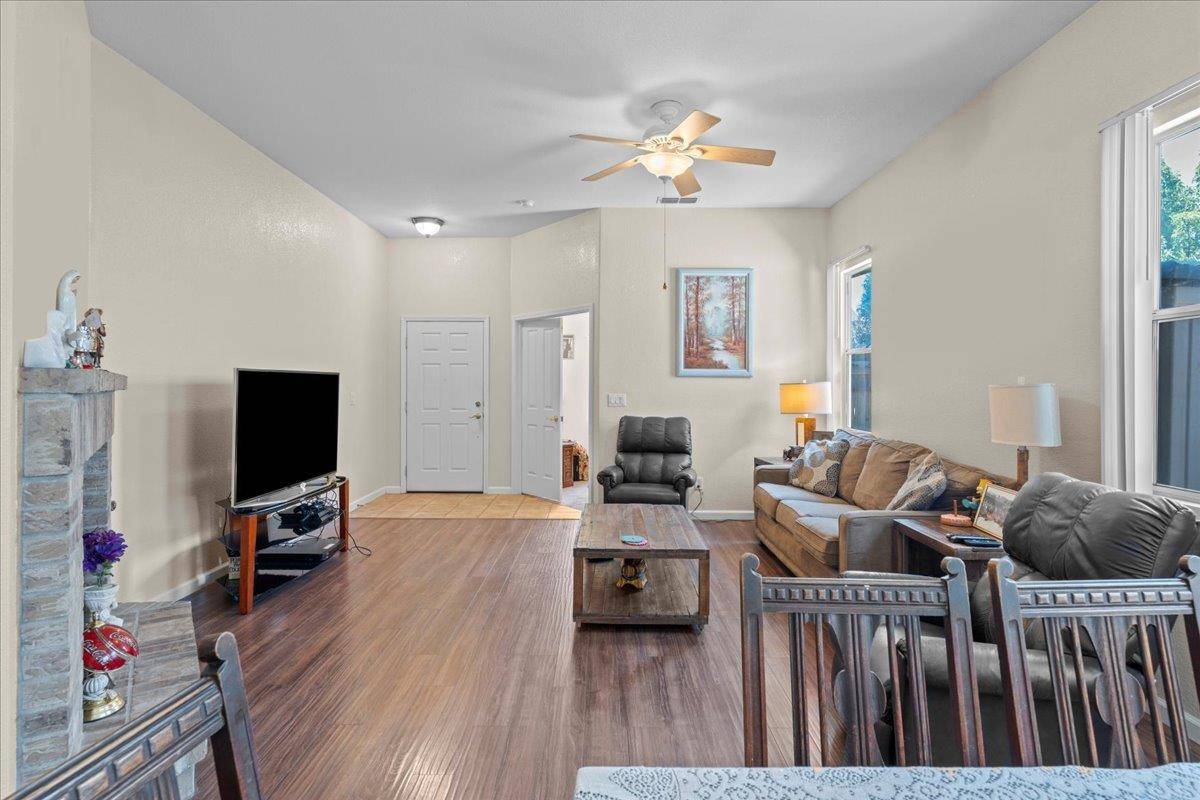 Roseville, CA 95678,256 Warm Springs DR