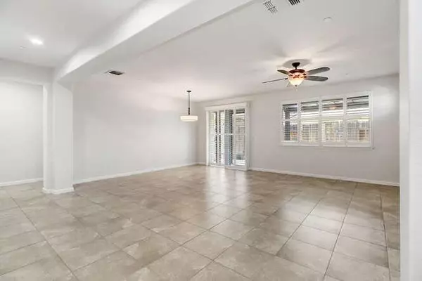 Elk Grove, CA 95757,8104 Peak Forest Way