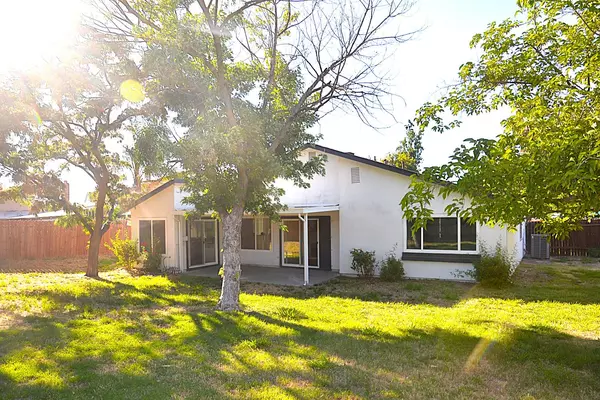 Sacramento, CA 95823,7339 Alcedo CIR