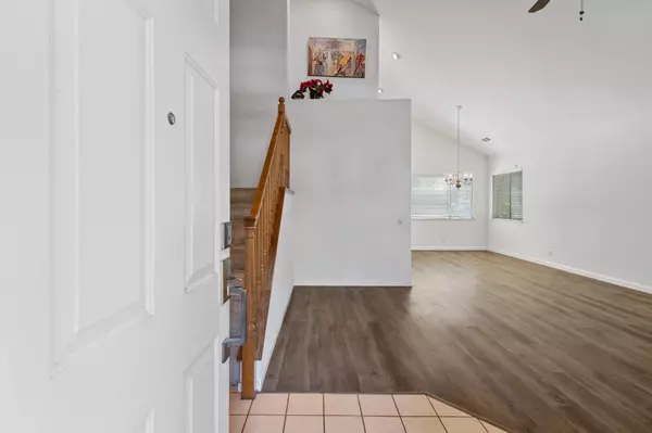 Modesto, CA 95356,1712 Patton DR