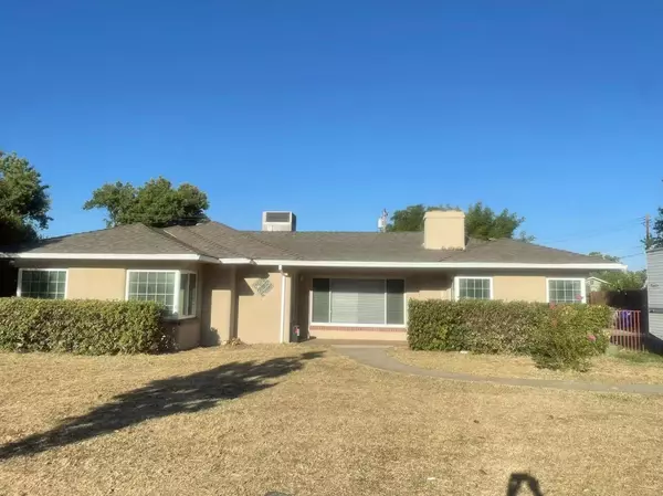 4705 67th ST, Sacramento, CA 95820