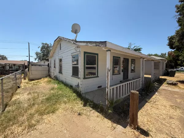 Bakersfield, CA 93308,419 Linda Vista DR