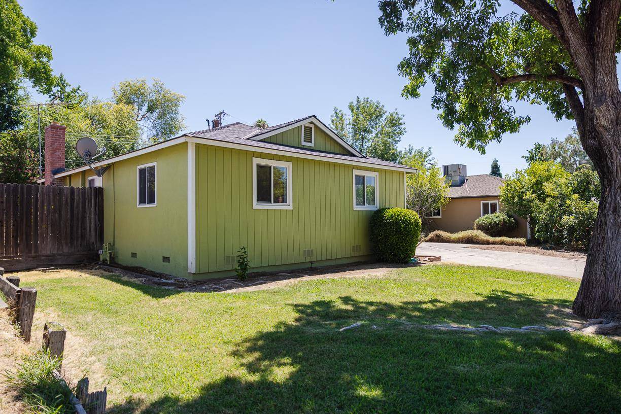 Carmichael, CA 95608,5018 Kahn ST