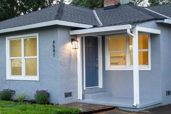 Sacramento, CA 95820,4541 Summit WAY