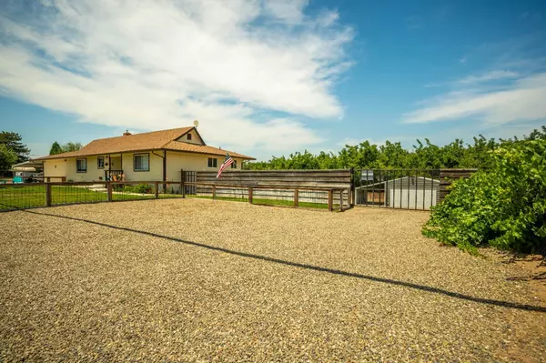 Oakdale, CA 95361,7737 Gilbert RD