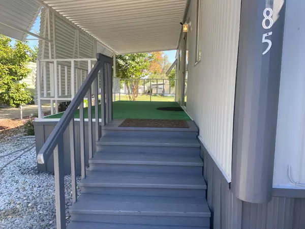 Sacramento, CA 95828,8665 Florin Road #85