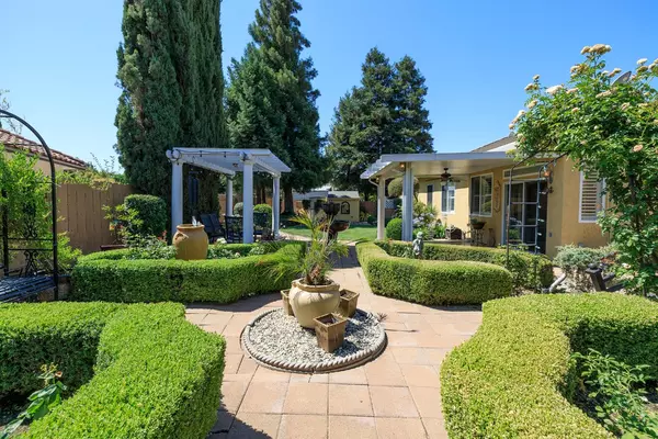 Modesto, CA 95355,2404 Calero DR
