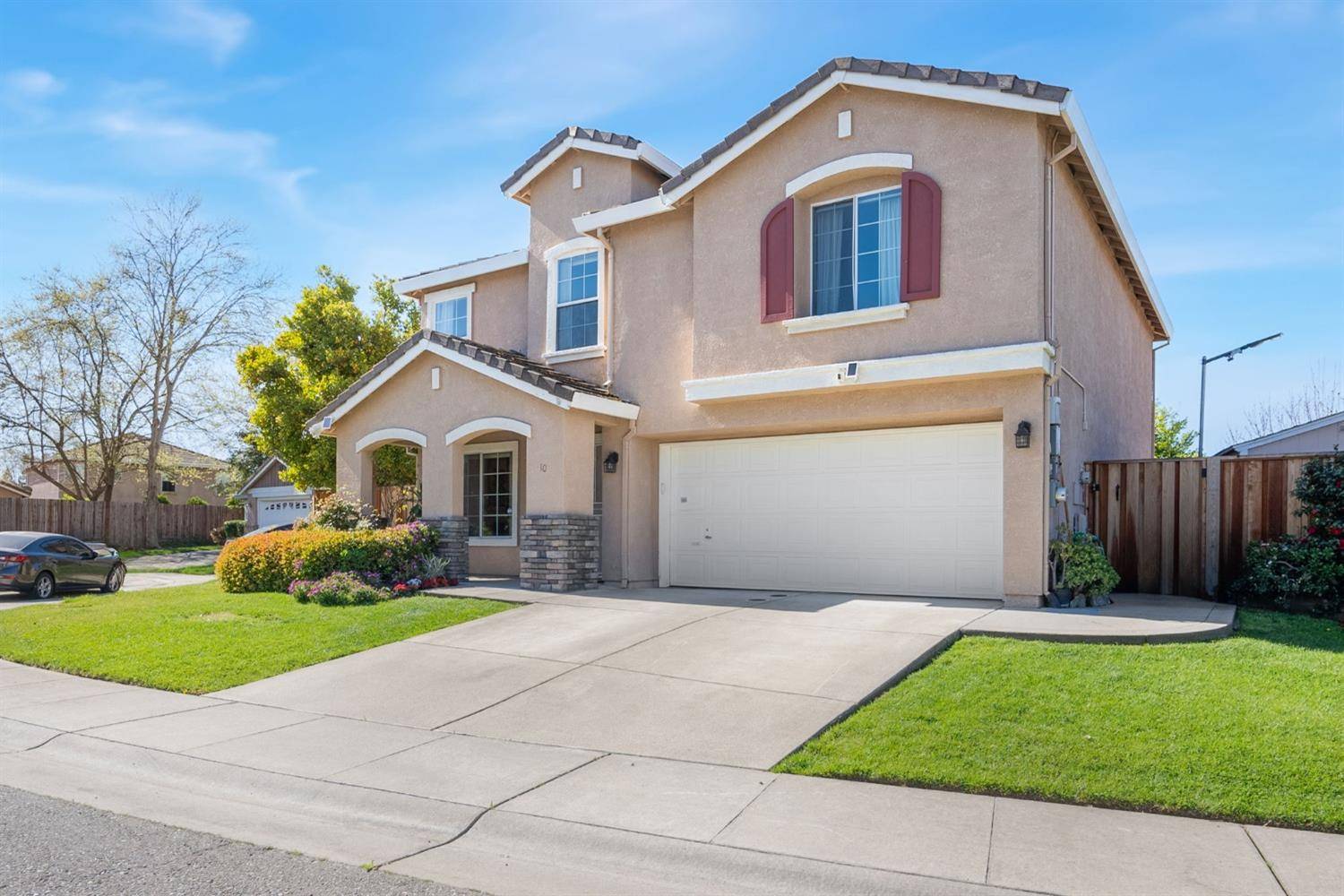 Sacramento, CA 95833,10 Cool Fountain CT