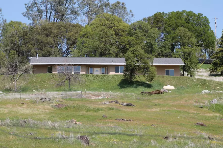 4645 Luneman RD, Placerville, CA 95667