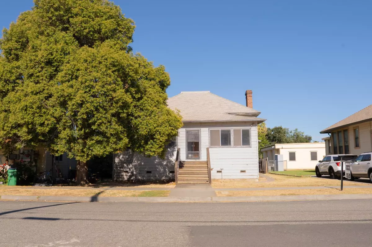 Willows, CA 95988,137 S Murdock AVE