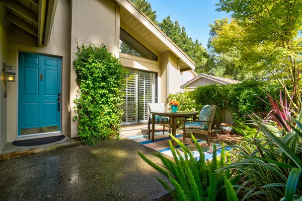 Sacramento, CA 95825,187 Hartnell PL