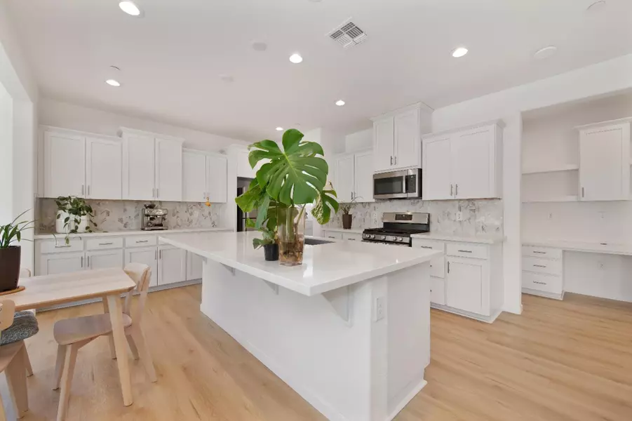 4317 Lace Fern Street, Rancho Cordova, CA 95742