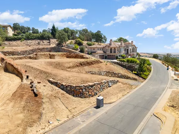 El Dorado Hills, CA 95762,2571 Via Fiori
