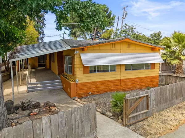 Isleton, CA 94641,841 W Brannan RD #1