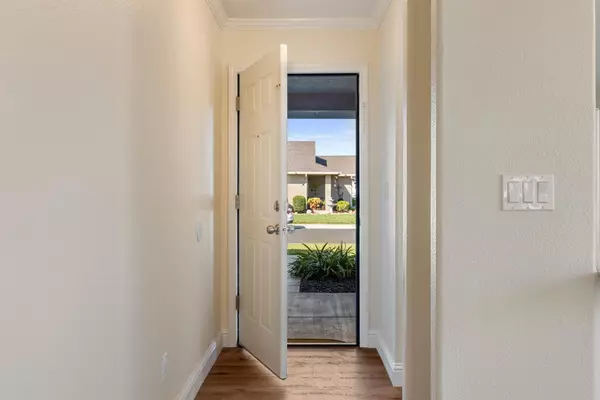 Stockton, CA 95204,3984 Monique CIR