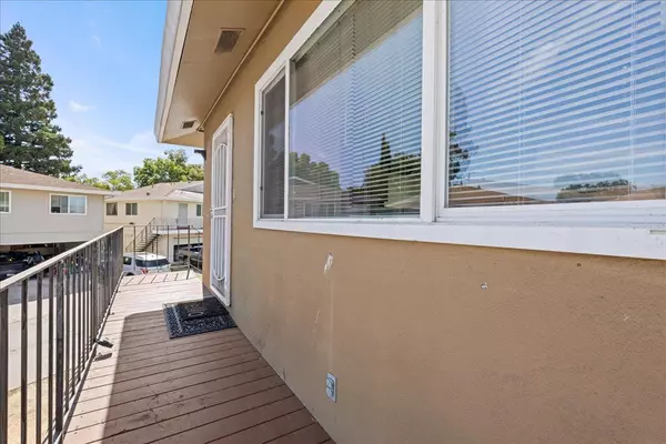 Sacramento, CA 95823,123 La Fresa CT #4