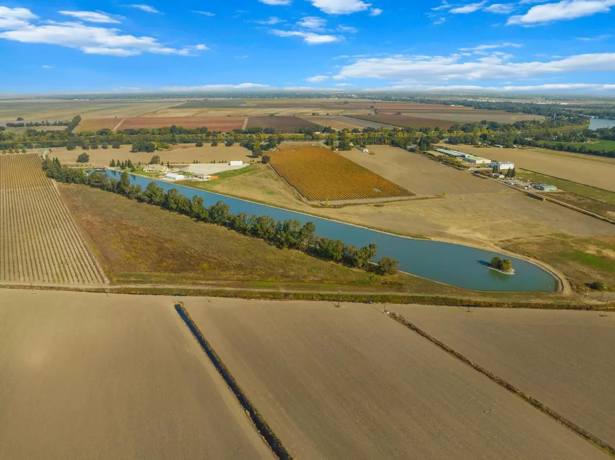 Sacramento, CA 95832,0 River RD