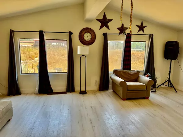 Escalon, CA 95320,9641 Biederman WAY