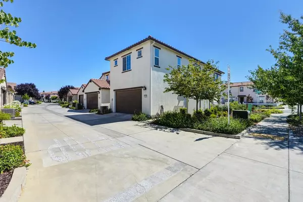 Roseville, CA 95747,4009 Gunnar DR