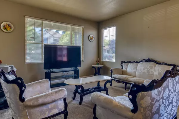 Elk Grove, CA 95624,9613 Glacier Creek WAY