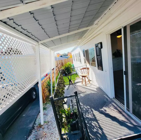 Atwater, CA 95301,121 Granada CT