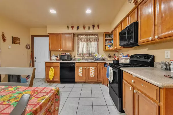 Tracy, CA 95376,500 Chestnut AVE