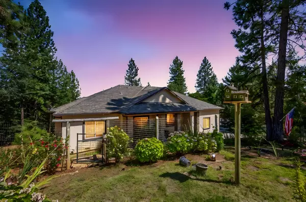 6225 Green Ridge DR, Foresthill, CA 95631