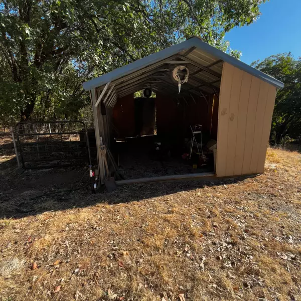 North San Juan, CA 95960,18307 Oak Tree RD