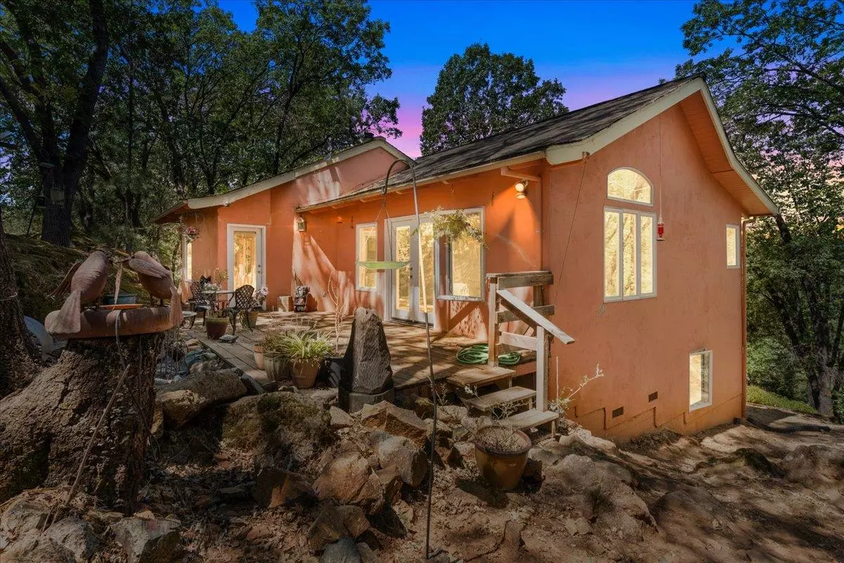 Grass Valley, CA 95949,18759 Connie DR