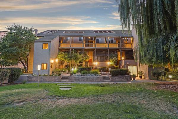 6713 Embarcadero DR #22, Stockton, CA 95219
