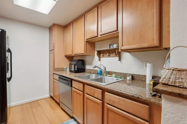 Carmichael, CA 95608,7121 Stella LN #25