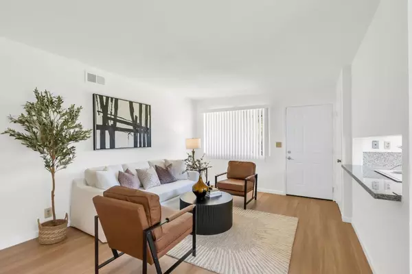 5660 Calmor AVE #4, San Jose, CA 95123