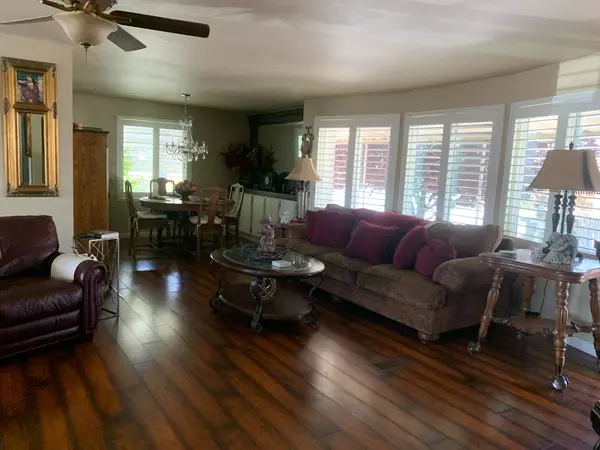 Sacramento, CA 95834,4220 Atrium WAY #94