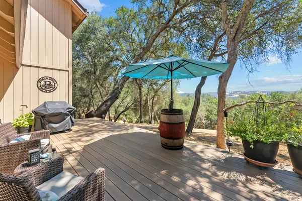 Shingle Springs, CA 95682,4041 Spectrum WAY
