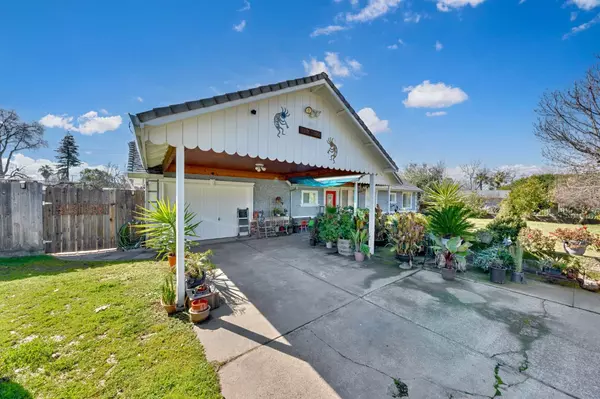Sacramento, CA 95841,5021 Pasadena AVE