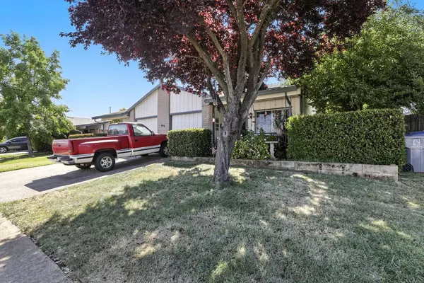 Folsom, CA 95630,103 Persifer ST