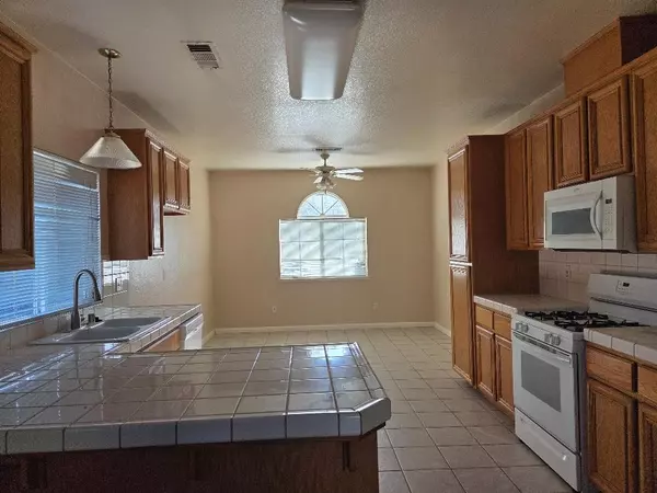 Valley Springs, CA 95252,2908 Robin RD