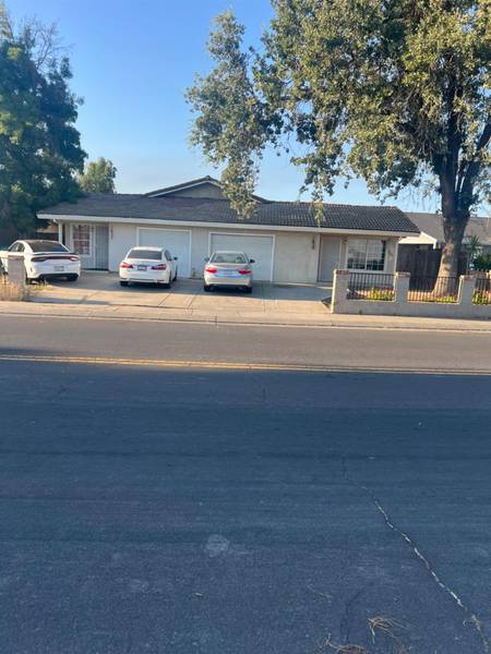 1659 Knickerbocker, Stockton, CA 95210