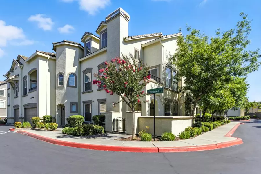 5533 Tares CIR, Elk Grove, CA 95757
