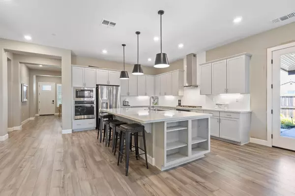 Roseville, CA 95747,4671 Freesia CIR