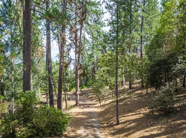 Applegate, CA 95703,0 Heather Glen Dr