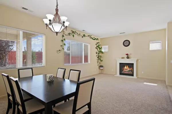 Manteca, CA 95337,2156 Capistrano ST