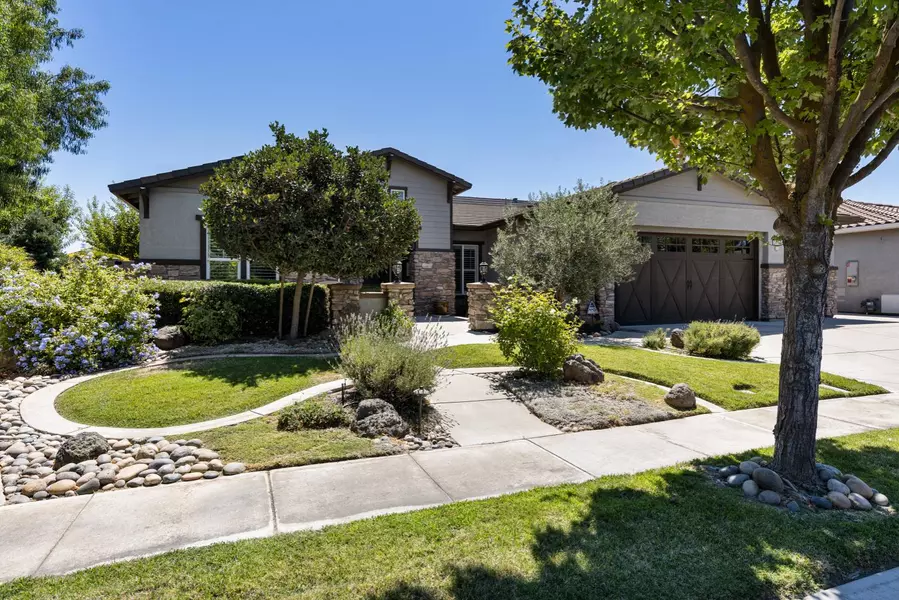 2476 Belle Glade LN, Manteca, CA 95336